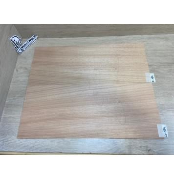 Окуме (Габон) заготовка на деку акустической гитары Радиал А 3.7х230х565 мм (2шт) Уценка-трещины-0