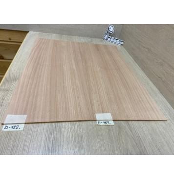 Окуме (Габон) заготовка на деку акустической гитары Радиал А 4х233х550 мм (2шт) Уценка-трещины-2