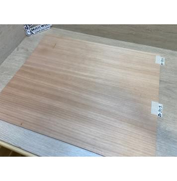 Окуме (Габон) заготовка на деку акустической гитары Радиал А 4.3х230х545 мм (2шт) Уценка-трещины-1