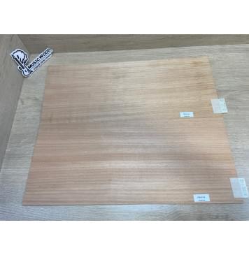 Окуме (Габон) заготовка на деку акустической гитары Радиал А 4.3х230х545 мм (2шт) Уценка-трещины-5