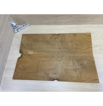 Клён Волнистый Печёный 180гр заготовка на топ Тангент А 13.5х175х535-525 мм - 2 шт.(книжкой) АКЦИЯ-2