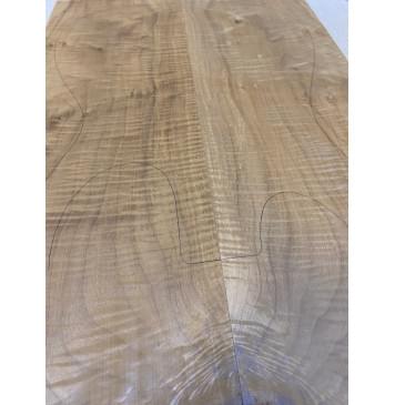 Клён Волнистый Печёный 180гр заготовка на топ Тангент А 13.5х175х535-525 мм - 2 шт.(книжкой) АКЦИЯ-10