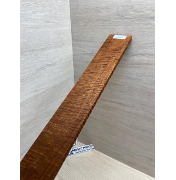 Клён Волнистый Печёный 180 гр заготовка накладки для электрогитары Радиал АА Волна ААА 9х68-65х535 мм-10