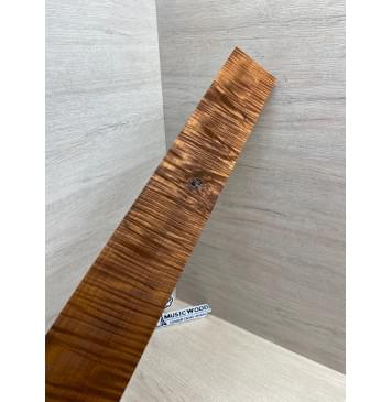 Клён Волнистый Печёный 180 гр заготовка накладки для электрогитары Радиал А Волна ААА 8.5х84-72х585 мм (Уценка-сучки)-9