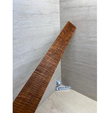 Клён Волнистый Печеный 180 гр заготовка накладки для бас-гитары Смешанный А Волна ААА 8.5х67х735 мм-14