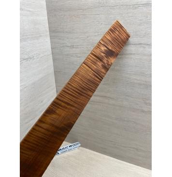 Клён Волнистый Печёный 180 гр заготовка накладки для электрогитары Радиал АА Волна ААА 8.5х75-57х550 мм-13