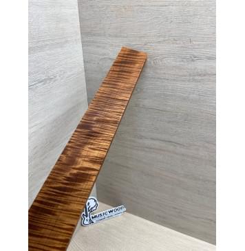 Клён Волнистый Печёный 180 гр заготовка накладки для электрогитары Радиал АА Волна ААА 9х60-50х415 мм-9