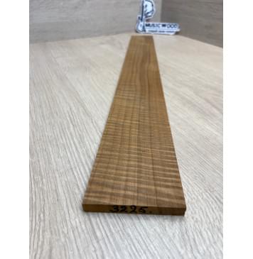 Клён Волнистый Печёный 180 гр заготовка накладки для электрогитары Радиал АА Волна ААА 8.5х72-60х545 мм-3