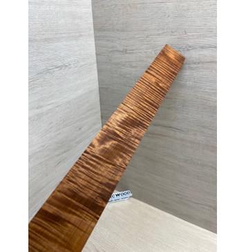 Клён Волнистый Печёный 180 гр заготовка накладки для электрогитары Смешанный А Волна АА 10.3х70-47х600 мм-13