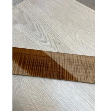 Клён Волнистый Печёный 180 гр заготовка накладки для электрогитары Радиал АА Волна ААА 9х70-60х567 мм (Уценка-трещина)-9