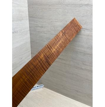 Клён Волнистый Печёный 180 гр заготовка накладки для электрогитары Радиал АА Волна ААА 9.5х72-55х525 мм-11