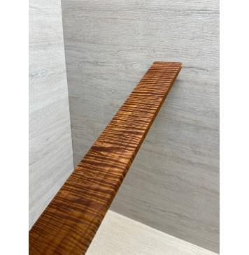 Клён Волнистый Печёный 180 гр заготовка накладки для электрогитары Радиал АА Волна ААА 9.5х72-55х525 мм-9