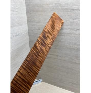 Клён Волнистый Печёный 180 гр заготовка накладки для электрогитары Смешанный АА Волна ААА 7.8х73-55х530 мм (Уценка-трещина)-10