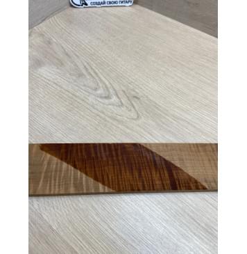 Клён Волнистый Печёный 180 гр заготовка накладки для электрогитары Радиал А Волна ААА 8.6х58-45х558 мм-10