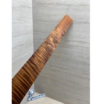Клён Волнистый Печёный 180 гр заготовка накладки для электрогитары Радиал А Волна ААА 8.6х58-45х558 мм-9