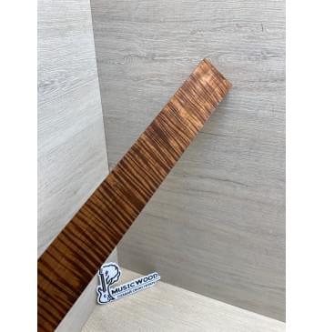 Клён Волнистый Печёный 180 гр заготовка накладки для электрогитары Радиал АА Волна ААА 8.7х55-47х375 мм-12