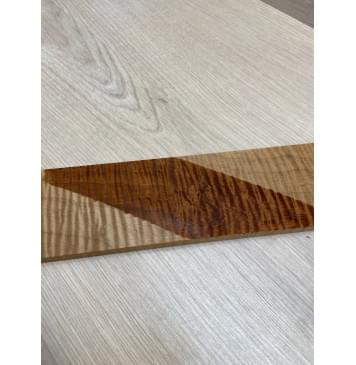 Клён Волнистый Печёный 180 гр заготовка накладки для электрогитары Смешанный ААА Волна ААА 10х67х555 мм-2
