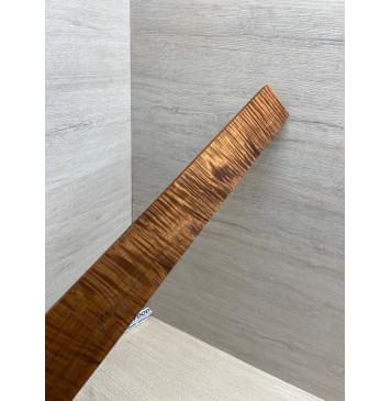 Клён Волнистый Печёный 180 гр заготовка накладки для электрогитары Смешанный А Волна АА 9.7х70-50х530 мм-12