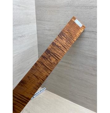 Клён Волнистый Печёный 180 гр заготовка накладки для электрогитары Смешанный А Волна АА 9.7х70-50х530 мм-0