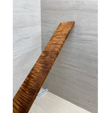 Клён Волнистый Печёный 180 гр заготовка накладки для электрогитары Смешанный А Волна АА 9.7х70-50х530 мм-9