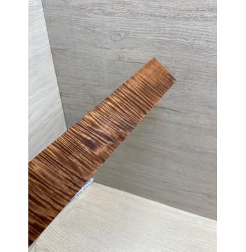 Клён Волнистый Печёный 180 гр заготовка накладки для электрогитары Радиал АА Волна ААА 8.2х56-46х355 мм-8