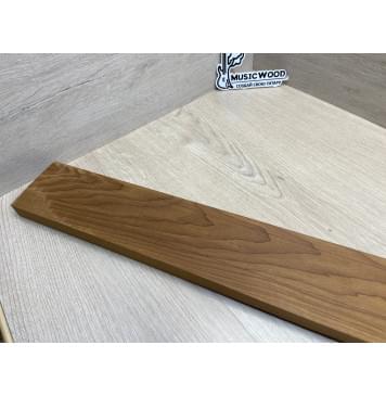 Клён Печёный 180гр заготовка грифа для бас-гитары Тангент АА 25х88х900 мм-4