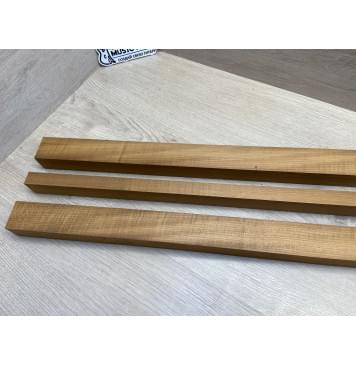 Клён Печёный 180гр заготовка для переклеенного грифа электрогитары Радиал АА 33х(43-21-43)х715 мм (Сучок вырезается при фрезеровке профиля грифа)-6