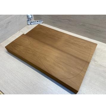 Ольха Печёная 180гр заготовка корпуса Тангент АА 42х156х470-440 мм, 2шт, 466 кг/м3 Ольха Печёная 180гр заготовка корпуса Тангент АА 42х156х470-440 мм, 2шт, 466 кг/м3-1