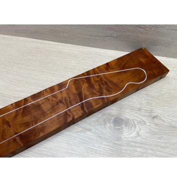 Клён Волнистый Печеный 180гр заготовка грифа электрогитары Радиал АА Волна ААА 24х88х730 мм (Уценка-трещина)-13