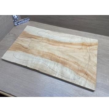 Клён Американский Ashleaf заготовка на топ Радиал АА Волна А 16х175-152х550 мм (2 шт. книжкой)-1