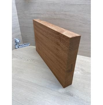 Махагон Кая заготовка корпуса для Тревел гитары Радиал АА 51х270х435 мм, 627 кг/м3 (Массив)-6