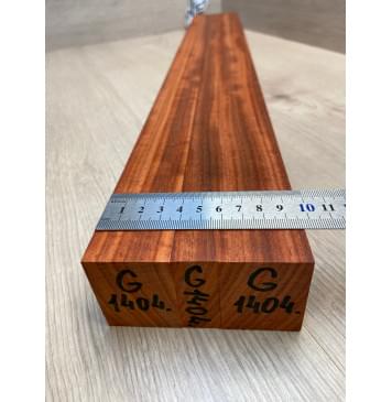 Падук заготовка грифа электрогитары Радиал ААА 49х(37-19-37)х695 мм - из 3х частей-8