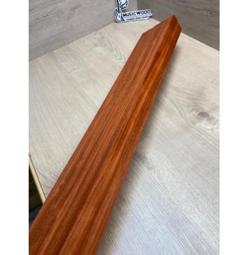 Падук заготовка грифа бас-гитары Радиал АА 46х110х900 мм-2