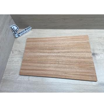 Махагон Африканский (Кая) заготовка на топ для тревел-гитары Радиал ААА 9х150-128х425 мм, 2 шт, книжкой-6