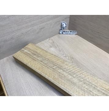 Корина Белая (Лимба-Офрам) Волнистая заготовка сквозного грифа Радиал АА Волна АА 50х(54-22-54)х1080 мм, из 3х частей-10