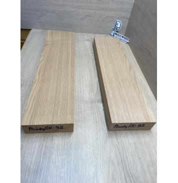 Ясень Дальневосточный Лёгкий заготовка корпуса гитары со сквозным грифом Радиал АА 49х137х555-525 мм, 2 шт, 514 кг/м3-1