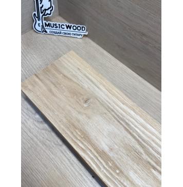 Ясень Дальневосточный Лёгкий заготовка корпуса гитары со сквозным грифом Тангент А 48х124х510-455 мм, 2 шт, 533 кг/м3 (уценка - сучки)-3