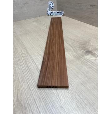 Палисандр Бразильский Сантос заготовка накладки для электрогитары Радиал ААААА 9х70х545 мм-5