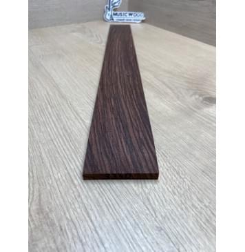 Палисандр Индийский заготовка накладки для электрогитары Радиал А 9х69-60х545 мм-1