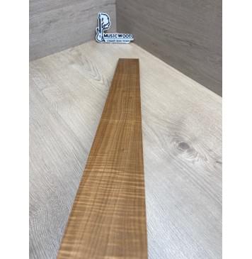 Клён Волнистый Печеный 180 гр заготовка накладки для бас-гитары Радиал А Волна ААА 10х65х745 мм-13