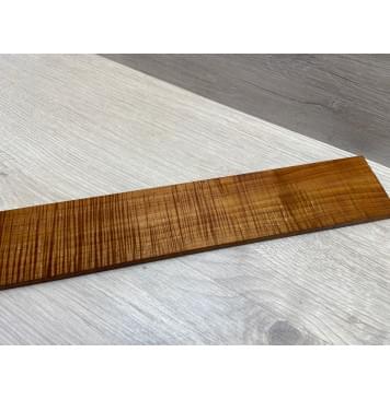 Клён Волнистый Печеный 180 гр заготовка накладки для бас-гитары Радиал ААА Волна ААА 9.7х65х690 мм-21