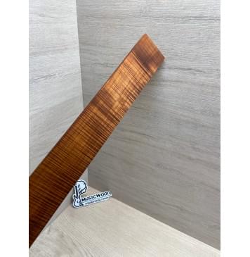 Клён Волнистый Печеный 180 гр заготовка накладки для бас-гитары Радиал АА Волна ААА 8.6х65х740 мм-17