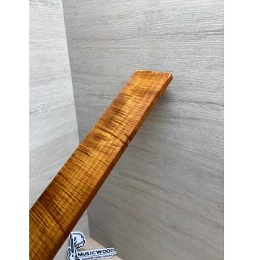 Клён Волнистый Печеный 180 гр заготовка накладки для бас-гитары Радиал АА Волна ААА 9.7х65х725 мм-21