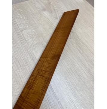 Клён Волнистый Печеный 180 гр заготовка накладки для бас-гитары Радиал АА Волна ААА 9.7х65х725 мм-23