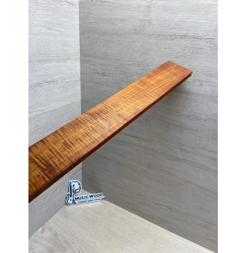 Клён Волнистый Печеный 180 гр заготовка накладки для бас-гитары Смешанный АА Волна АА 9.7х65х740 мм-13