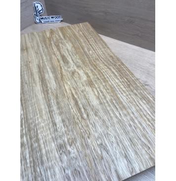 Корина Белая (Лимба-Офрам) Волнистая заготовка корпуса Тангент ААА Волна ААА 53х340х545 мм, Массив,618 кг/м3 (Уценка-червоточины) Корина Белая (Лимба-Офрам) Волнистая заготовка корпуса Тангент ААА Волна ААА 53х340х545 мм, Массив,618 кг/м3 (Уценка-червоточины)-19