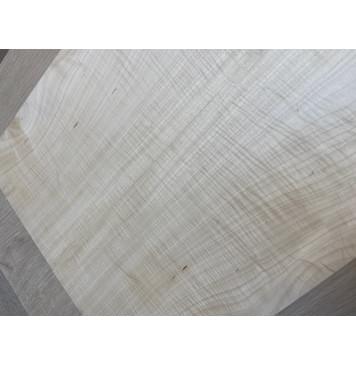 Клён Белый Явор, Волнистый заготовка на топ Радиал А Волна ААА 14х175х555 мм - 2 шт (книжкой) Уценка-потемнения-7