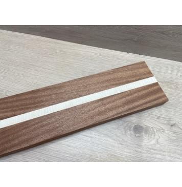 Сапели/Клён Белый Явор, Волнистый заготовка для переклеенного грифа безголовой гитары Радиал АА 25х(46-14-46)х580 мм (из 3х частей)-2