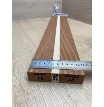 Сапели/Клён Белый Явор, Волнистый заготовка для переклеенного грифа безголовой гитары Радиал АА 25х(46-14-46)х580 мм (из 3х частей)-1