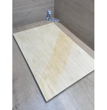 Клён Белый Явор, Волнистый заготовка на топ Смешанный ААА Волна АА 18х181х540 мм - 2 шт (книжкой) Уценка-потемнения с обратной стороны-10